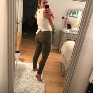 Banana Republic- Green Jeans- Size 30